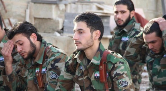 ميليشيات مايسمى الجيش الحر تنسحب من حلب