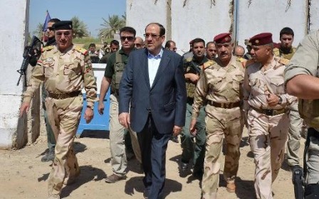 المالكي يتفقد القوات العراقية في آمرلي.. والخارجية الإيرانية تهنئ بفك الحصار