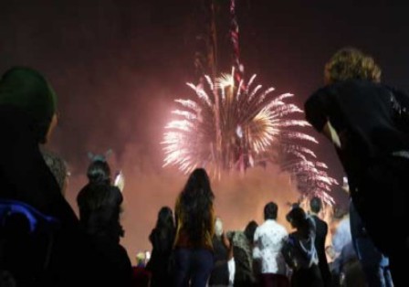 دبي تنفق نصف مليار دولار على احتفالات العام الجديد