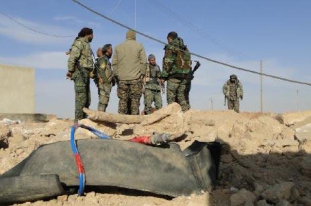الجيش يهاجم في دير الزور وحمص: سباق الشرق السوري يحتدم