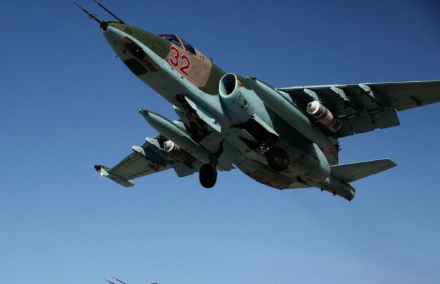 الأركان الروسية: طائراتنا دمرت 892 موقعا للإرهابيين في منطقة الباب السورية
