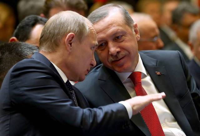 موسكو تُحذِّر أنقرة: اللعبة تزداد تعقيداً