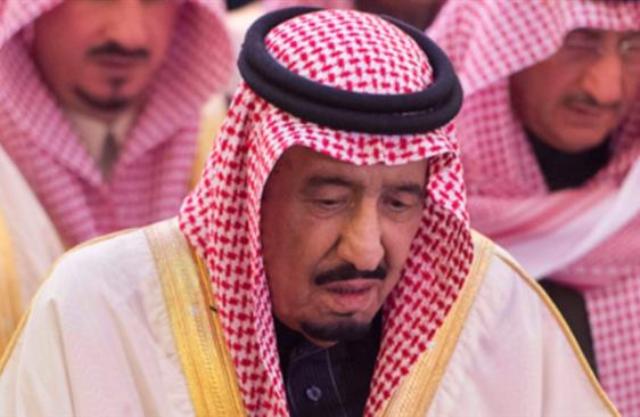 غليان داخل عائلة آل سعود.. تعيينات وإقالات تسبق رحيل الملك المريض