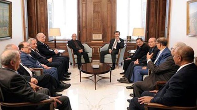 الرئيس الأسد يستقبل وفداً يضم شخصيات عربية مشاركة في المؤتمر القومي العربي والمنتدى العربي الدولي من أجل العدالة لفلسطين