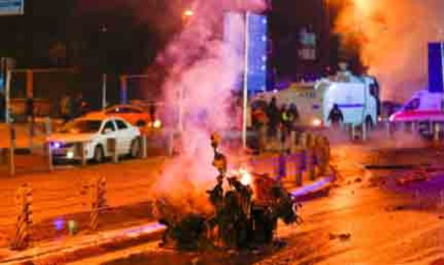 مقتل 13 شخصا بتفجيرات اسطنبول في تركيا
